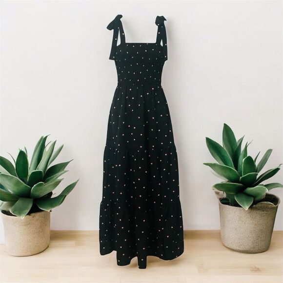 Francesca's Collections Dresses & Skirts - Francesca’s Size XS Ramona Heart Tiered Maxi Dress Sleeveless Smocked Black Pink